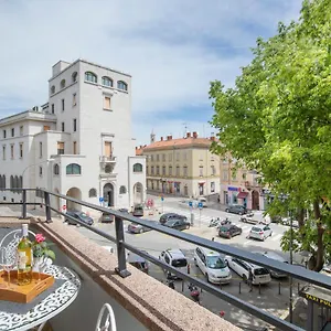 Polai Center Apartman